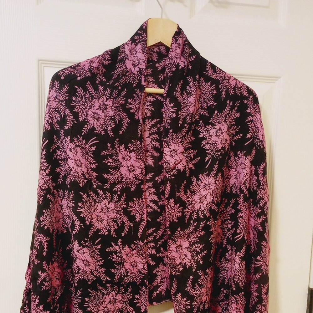 Soft Plush Pink Black Floral scarf Wrap Fringed Edges